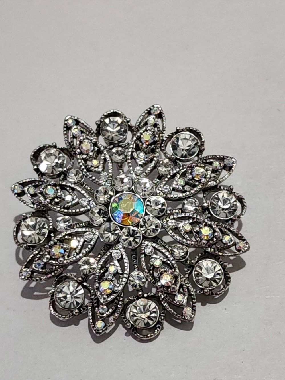 Liz Claiborne Vintage Aurora Borealis (AB) rhinestones Broach